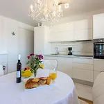 Cozy Nur 500 Meter Zum Mit Meerblick - Alles Zentral Erreichbar Daire *